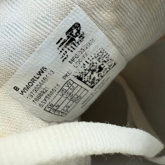 New Balance Fresh Foam X More v5 Sea Salt Light Gold Metallic Size 10 Women - Picture 10 of 10